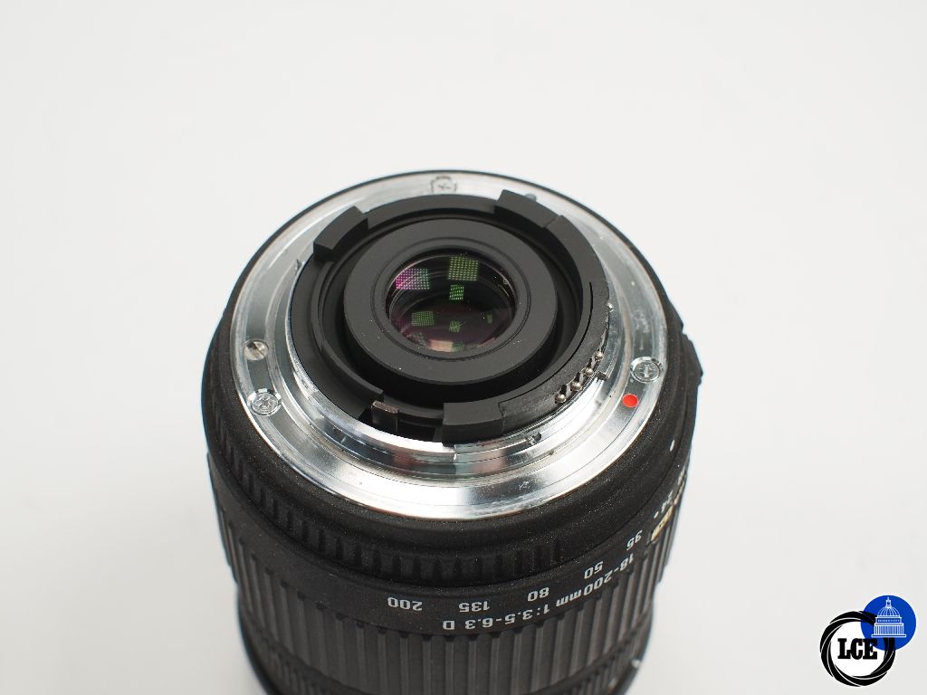Sigma DX 18-200mm f3.5-6.3D (non HSM)