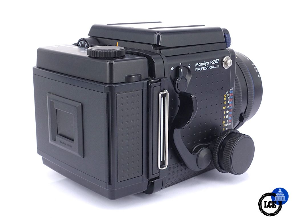 Mamiya RZ67 Pro II + Sekor Z 110mm F2.8 + Back + WLF | 4*