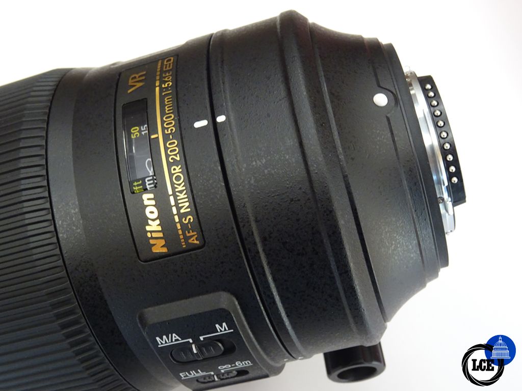 Nikon AF-S 200-500mm 5.6E ED