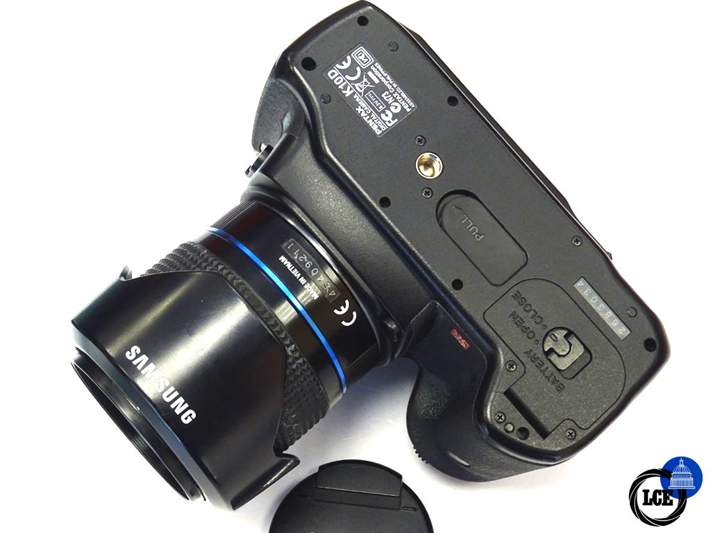 Pentax K10 + 18-55mm Samsung