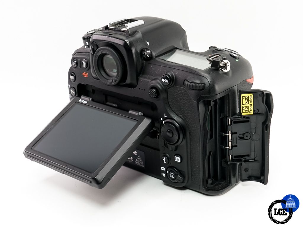 Nikon D500 Body * BOXED *