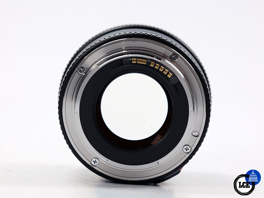 Canon EF 85mm f/1.8 USM | 1276831