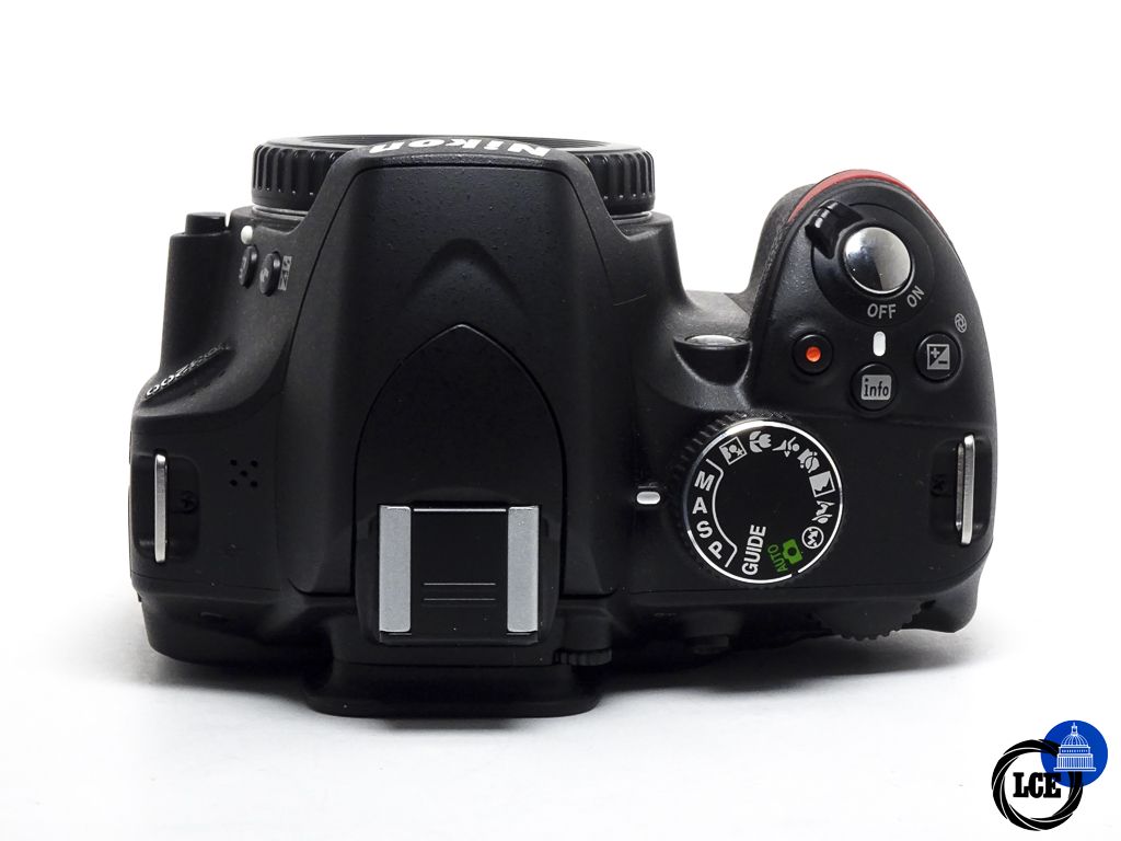 Nikon D3200