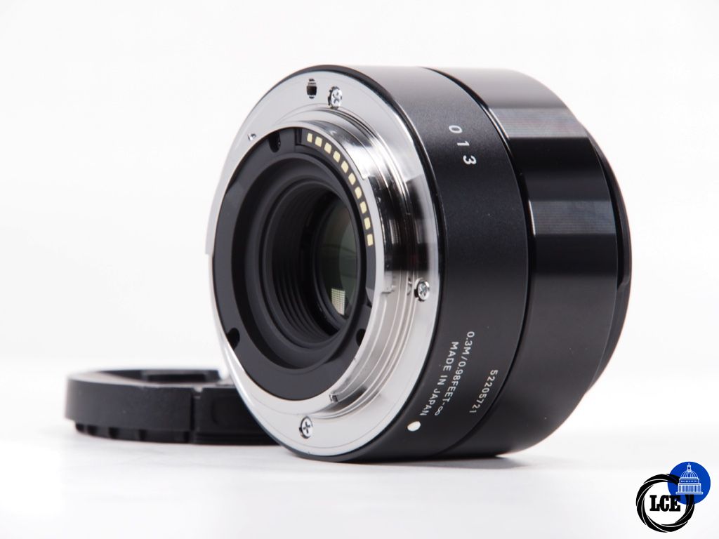 Sigma 30mm F2.8 DC DN Sony E