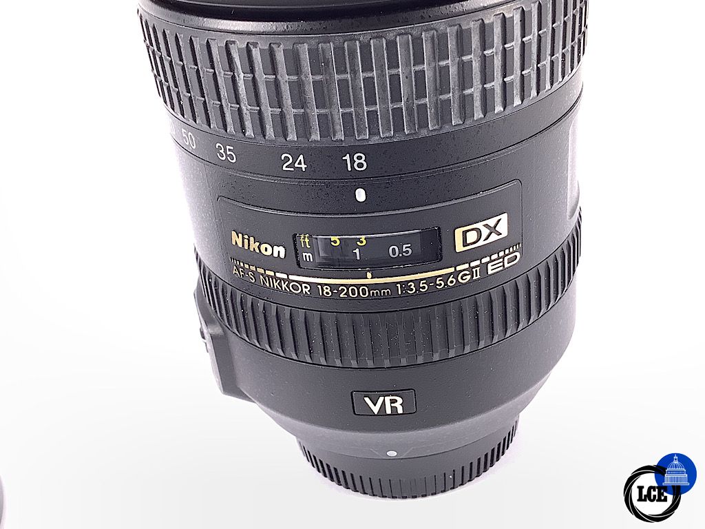 Nikon AF-S 18-200mm f3.5-5.6GII ED VR