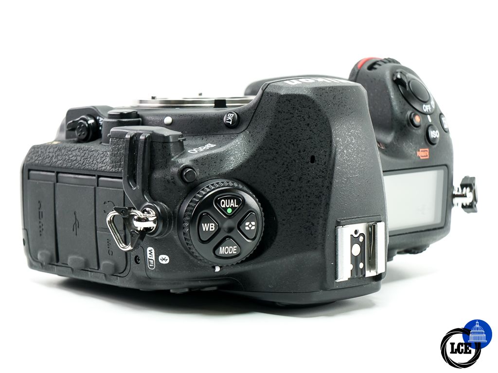 Nikon D850 Body * BOXED / SHUTTER COUNT ON 13K *