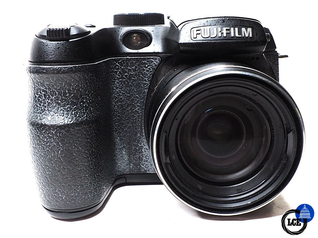 FujiFilm Finepix S1500