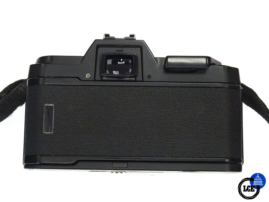 Pentax P30 + 50mm f1.7
