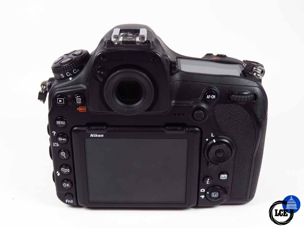 Nikon D850