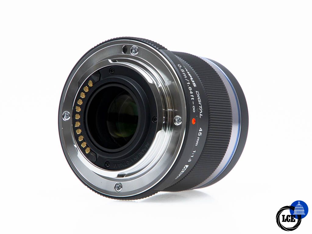 Olympus 45mm f/1.8 