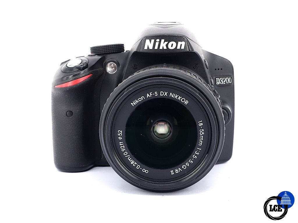 Nikon D3200 + 18-55mm F3.5-5.6 GII DX VR | 4*