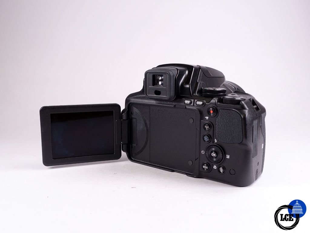 Nikon Coolpix P900