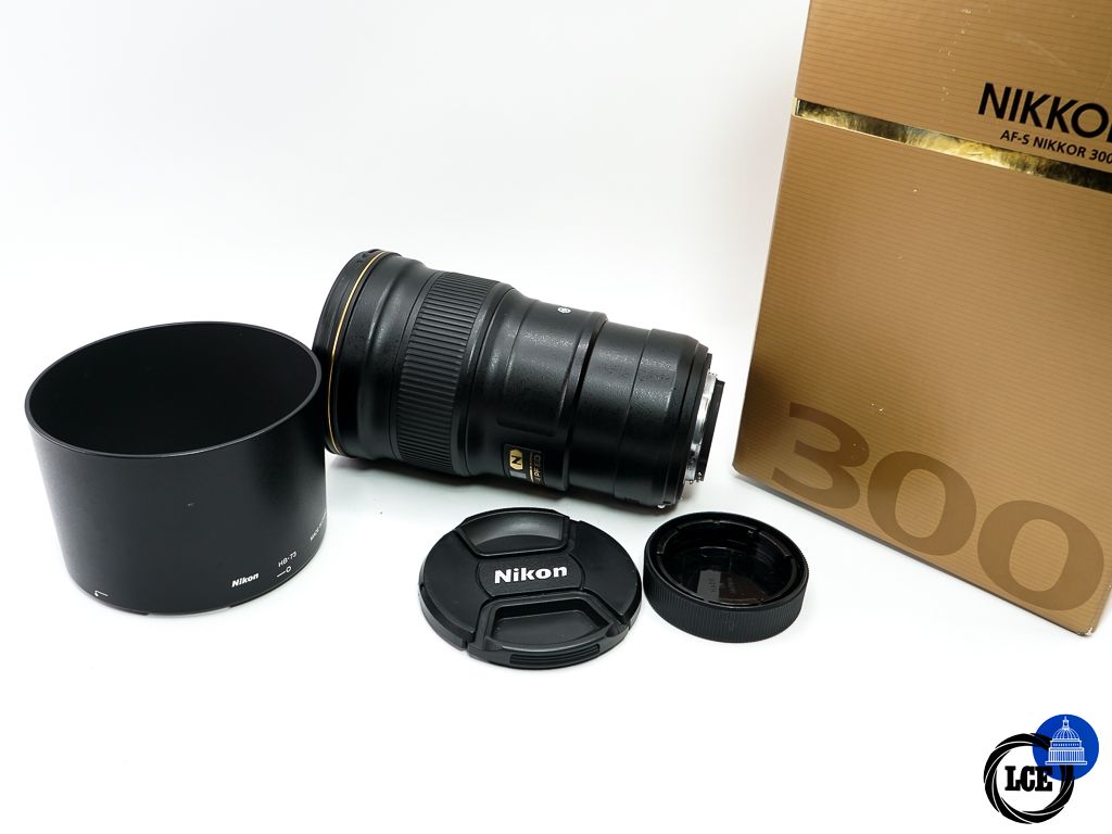 Nikon AF-S 300mm F4E PF ED VR N * BOXED *