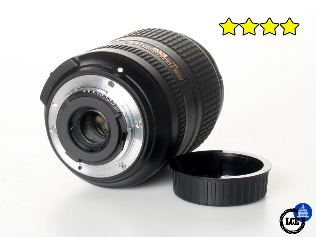 Nikon 18-300mm f/3.5-6.3G ED VR AF-S DX (BOXED) with Hood