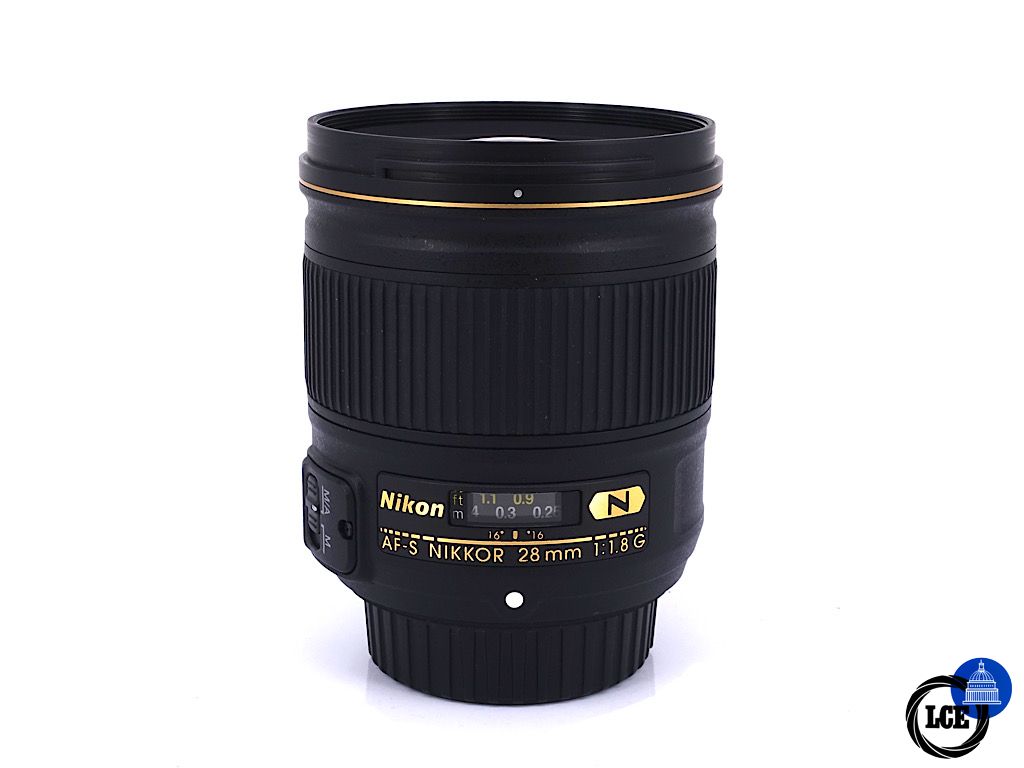 Nikon AF-S 28mm F1.8G | 5*