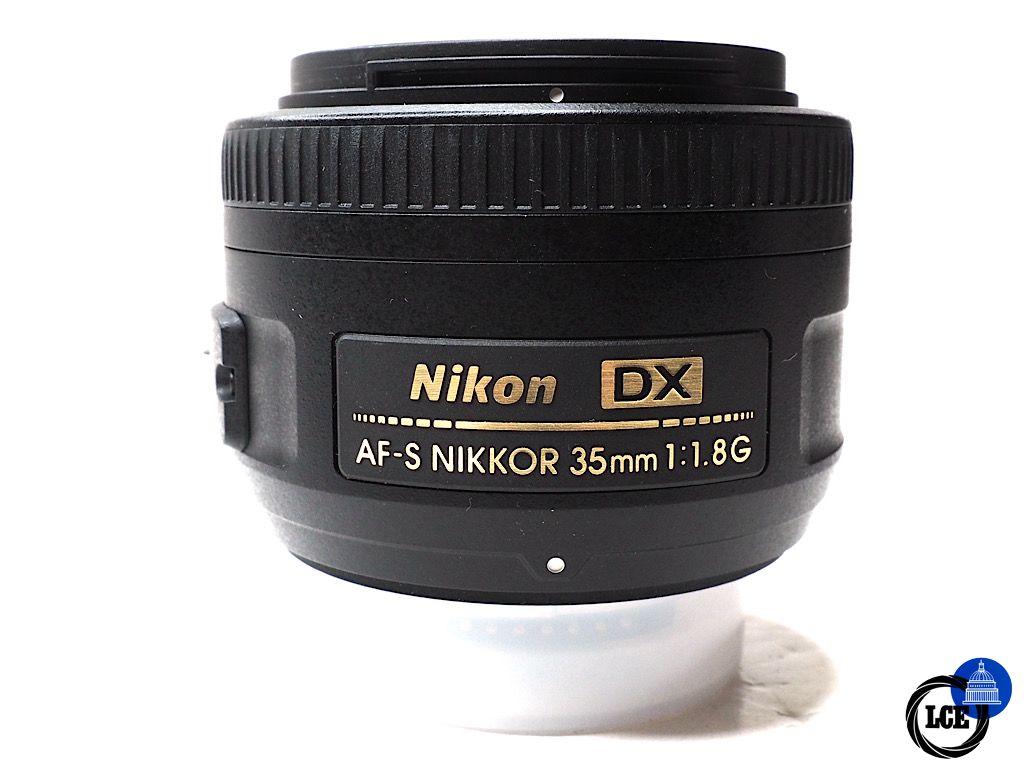 Nikon AF-S 35mm f1.8 DX