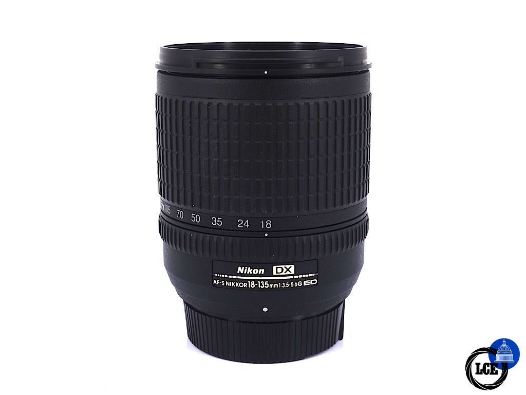 Nikon AF-S 18-135mm F3.5-5.6 ED | 4*