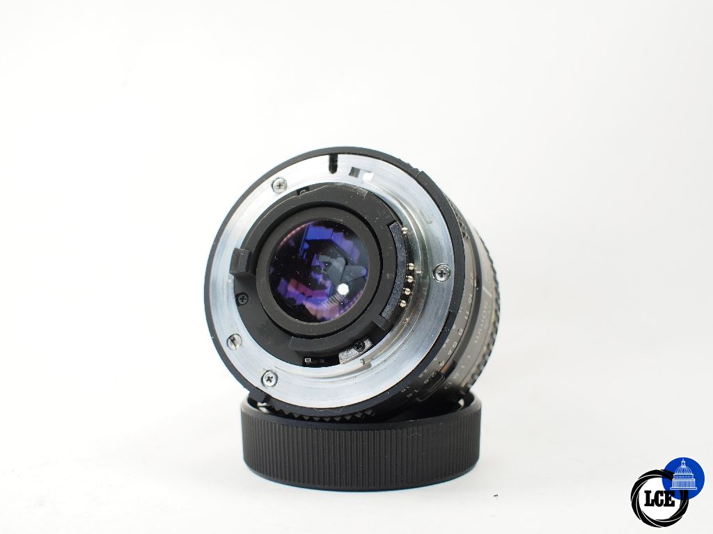 Nikon FX 50mm F1.8 D 