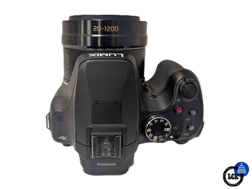 Nikon Lumix FZ82 