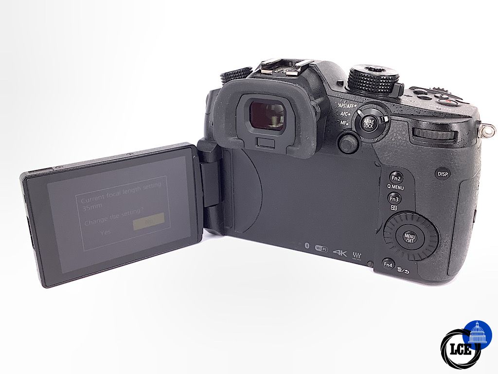 Panasonic GH5 body