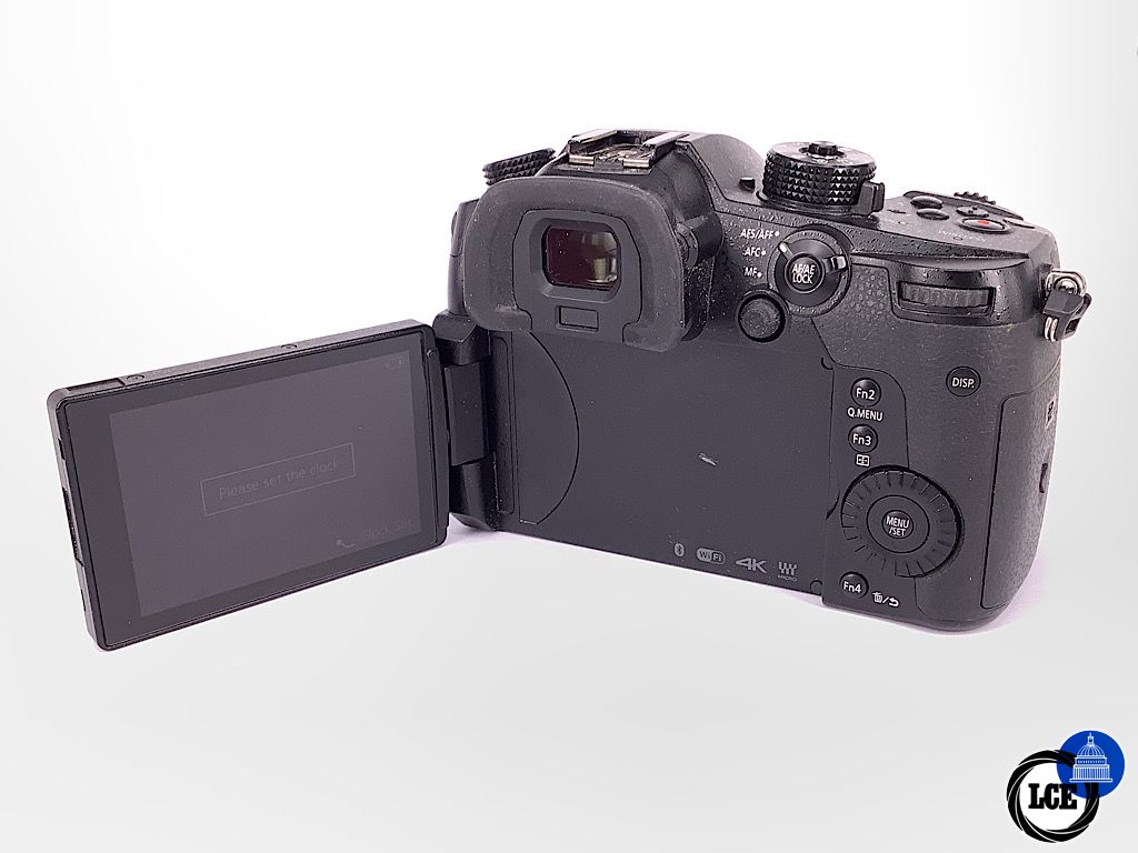 Panasonic GH5 body