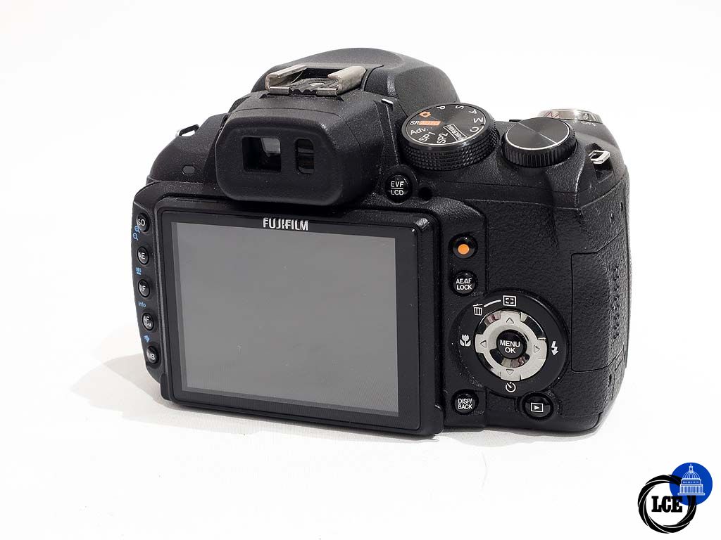 FujiFilm Finepix HS10