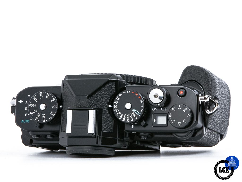Nikon Zf + SmallRig Grip **4k Shutter Count**