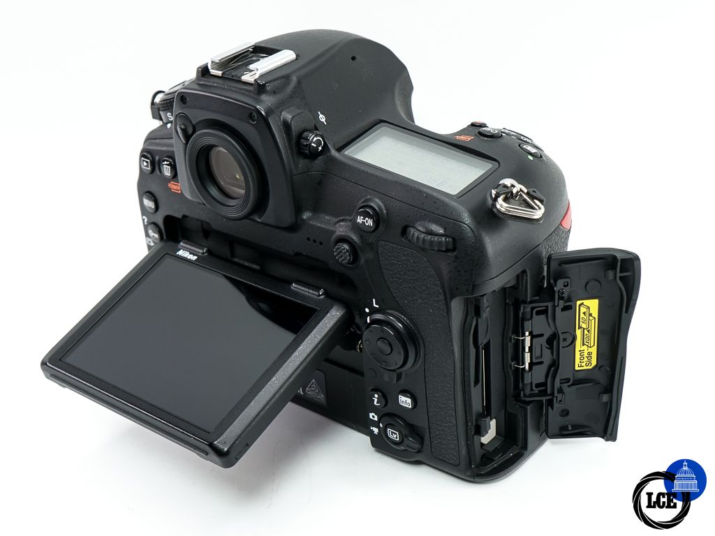 Nikon D850 Body * BOXED / SHUTTER COUNT 15.2K *
