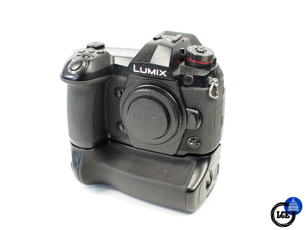 Panasonic Lumix G9 + Grip
