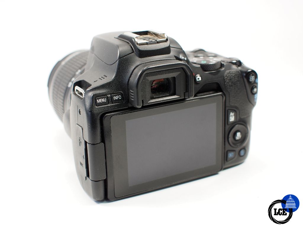 Canon EOS 250D + 18-55mm F3.5-5.6 III