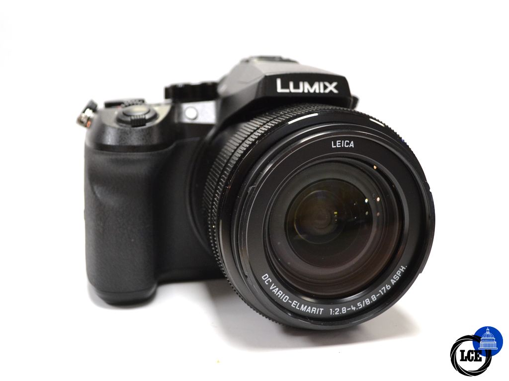 Panasonic FZ2000 Bridge Camera