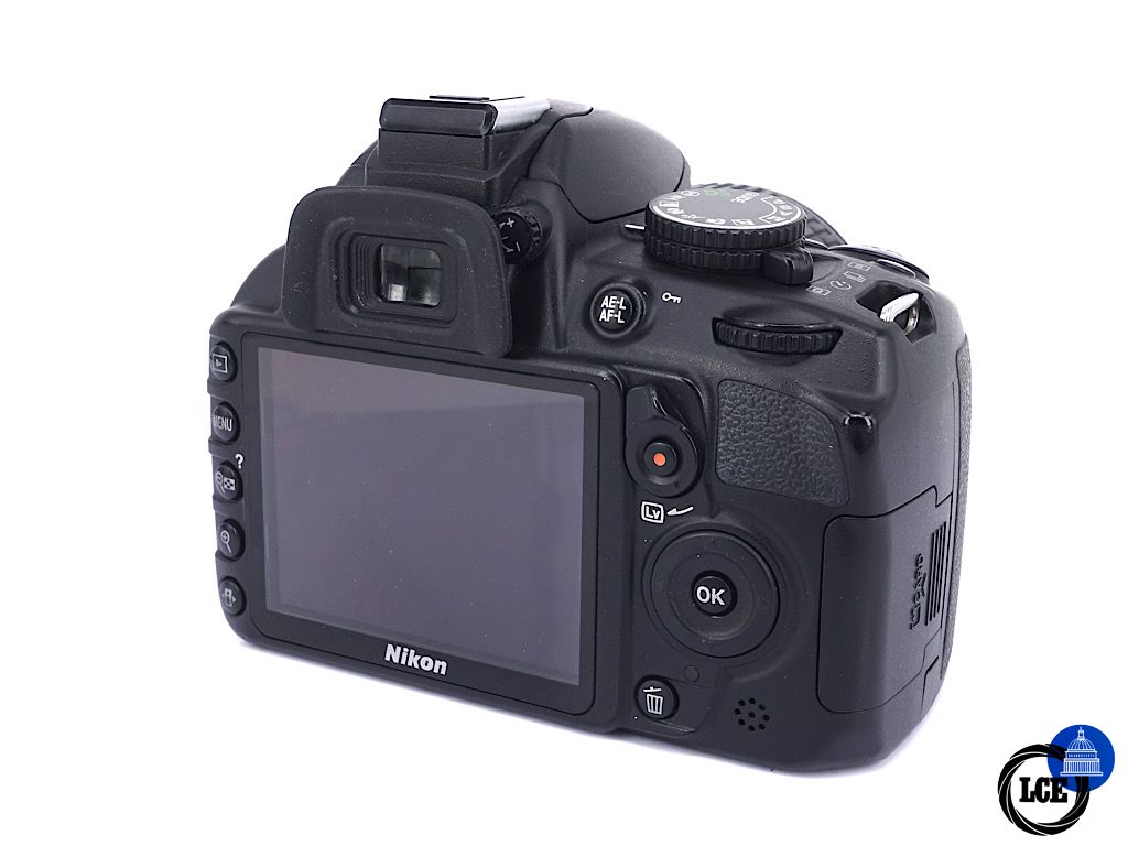 Nikon D3100 + AF-S 18-55mm F3.5-5.6 DX G VR | 4*