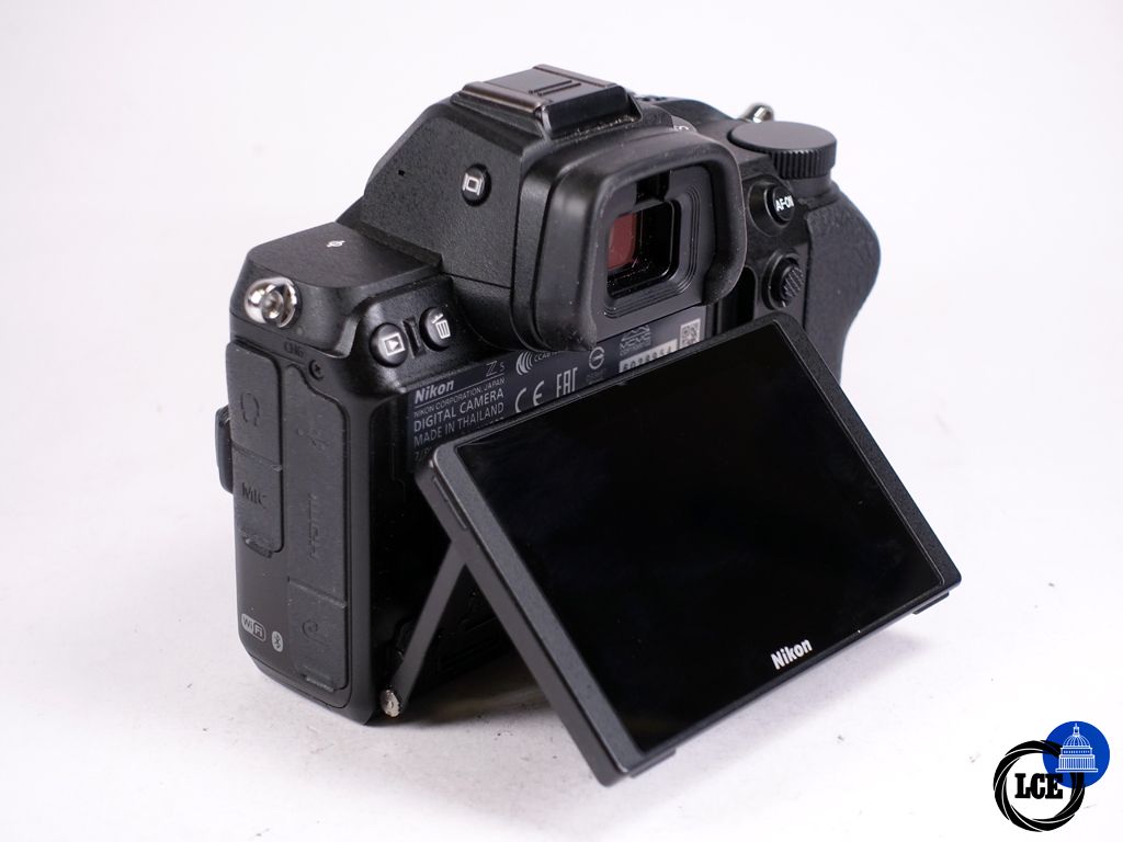 Nikon Z5 Body