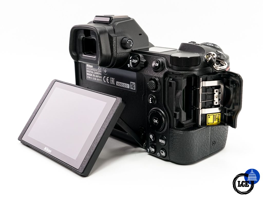 Nikon Z6 Body * BOXED & VERY LOW SHUTTER COUNT *