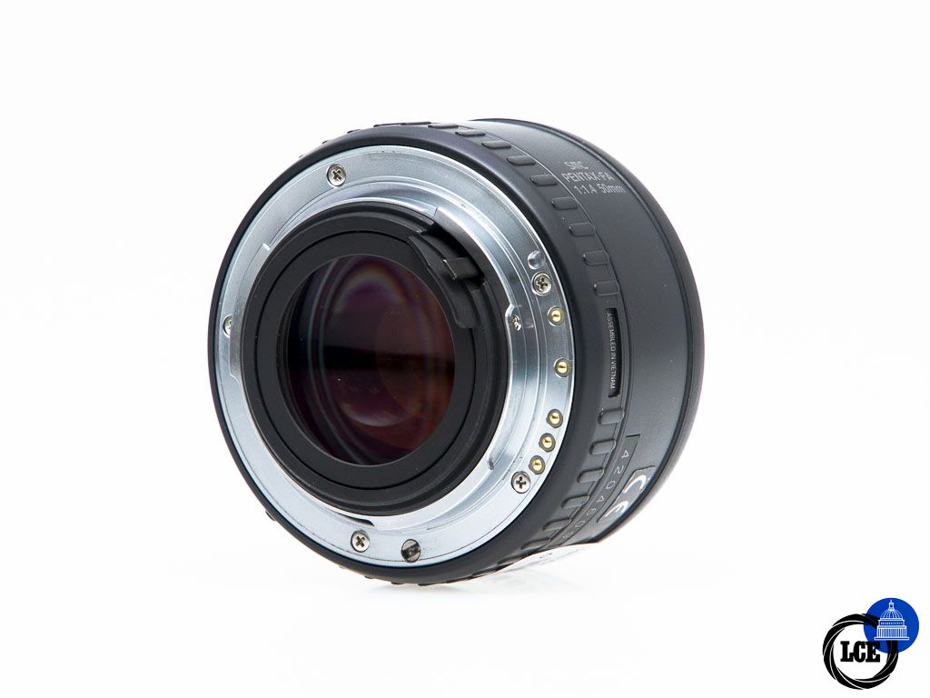 Pentax 50mm f/1.4 SMC