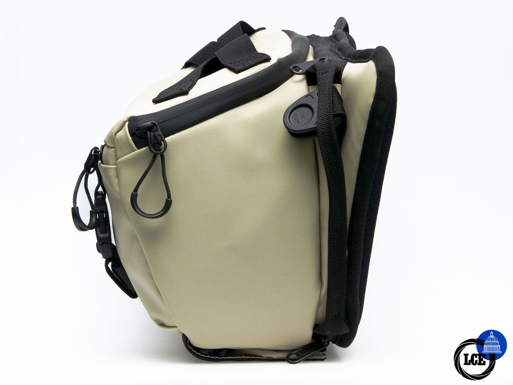 Miscellaneous Wandrd Rouge 9L Sling - Tan/Beige 