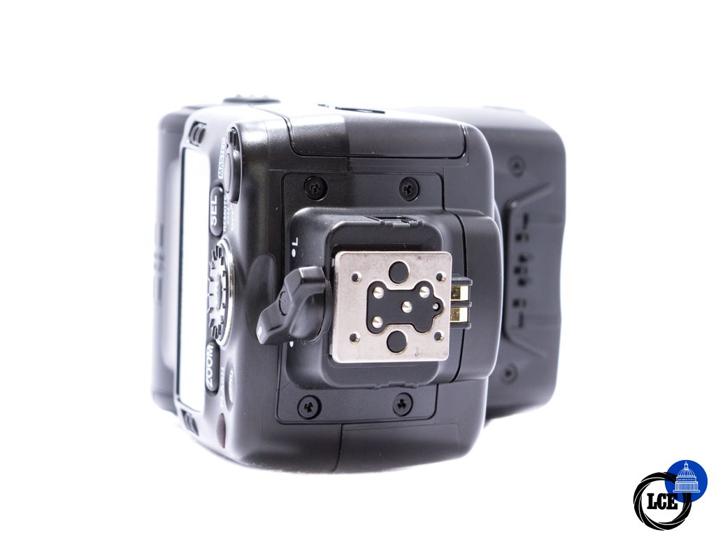 Nikon Speedlight SB-700 flash *Boxed*
