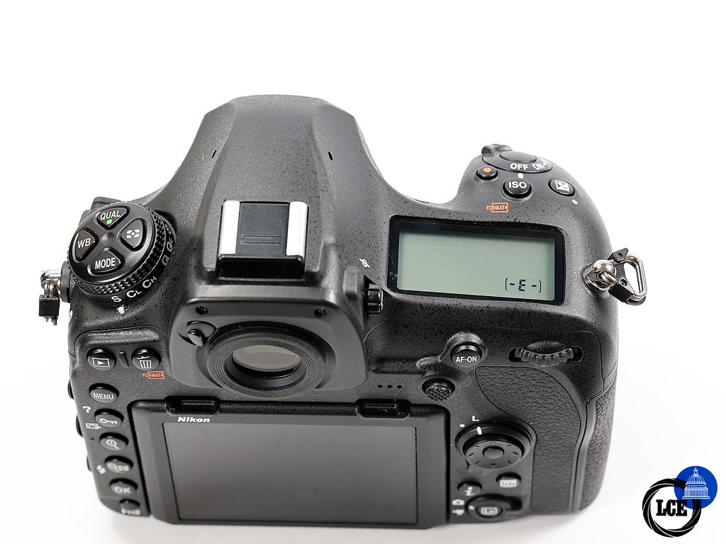 Nikon D850 Body *700 actuations* | 1276983