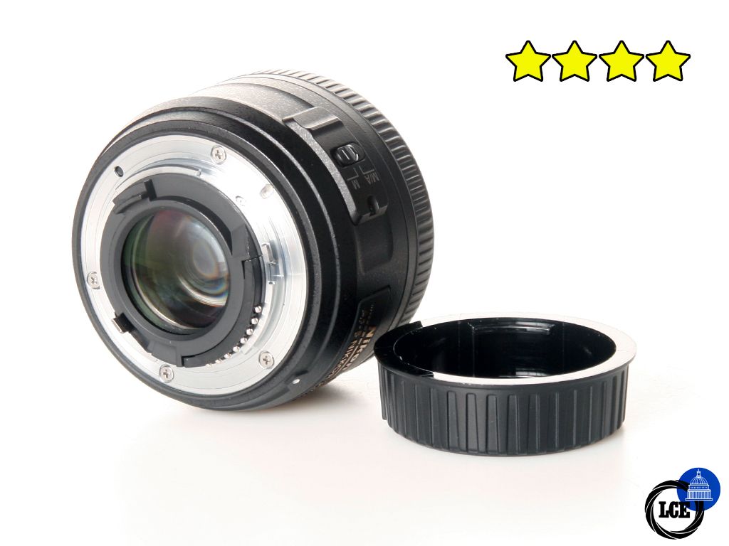 Nikon 35mm f/1.8 G AF-S DX (with Hood)