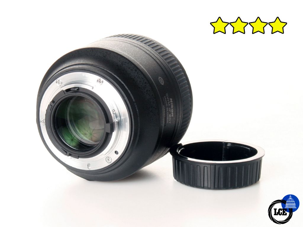 Nikon 85mm f1.8 G AF-S (with Hood)