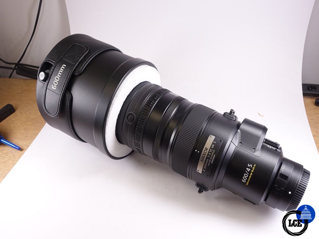 Nikon Z 600mm f/4 TC VR S Nikkor