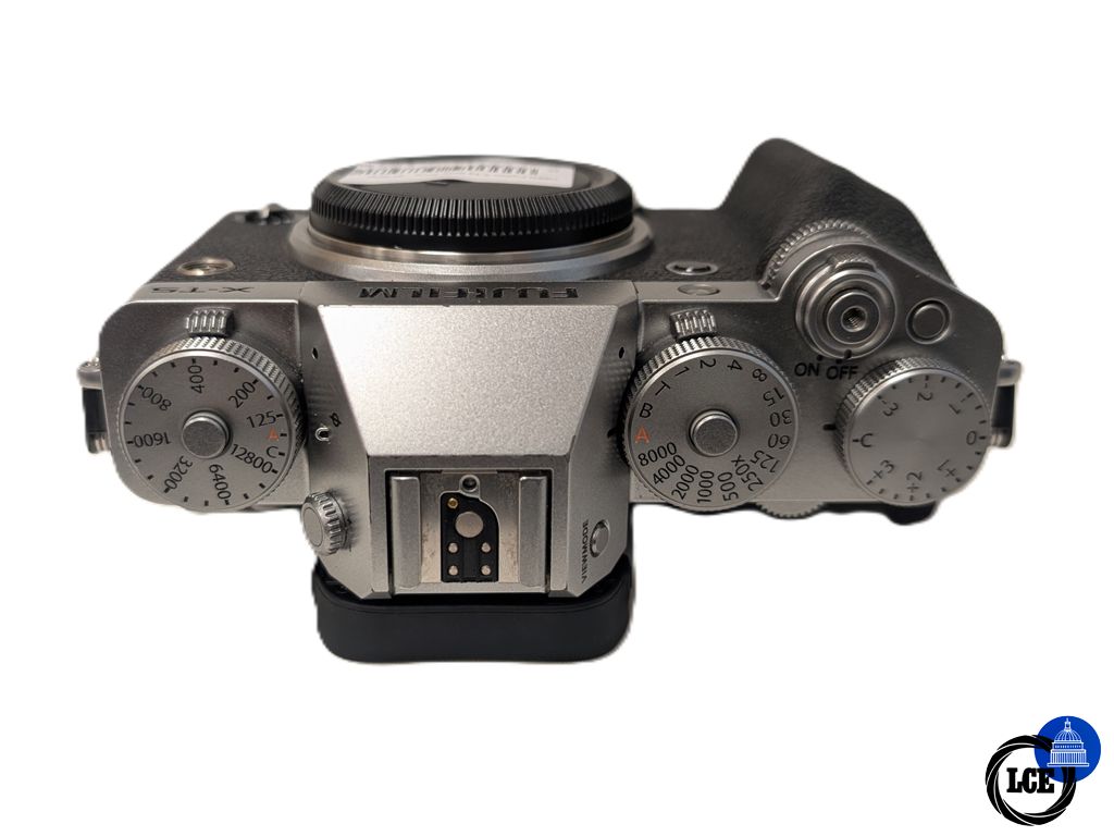 FujiFilm X-T5 Body Silver - 30.5k Shutter Count 