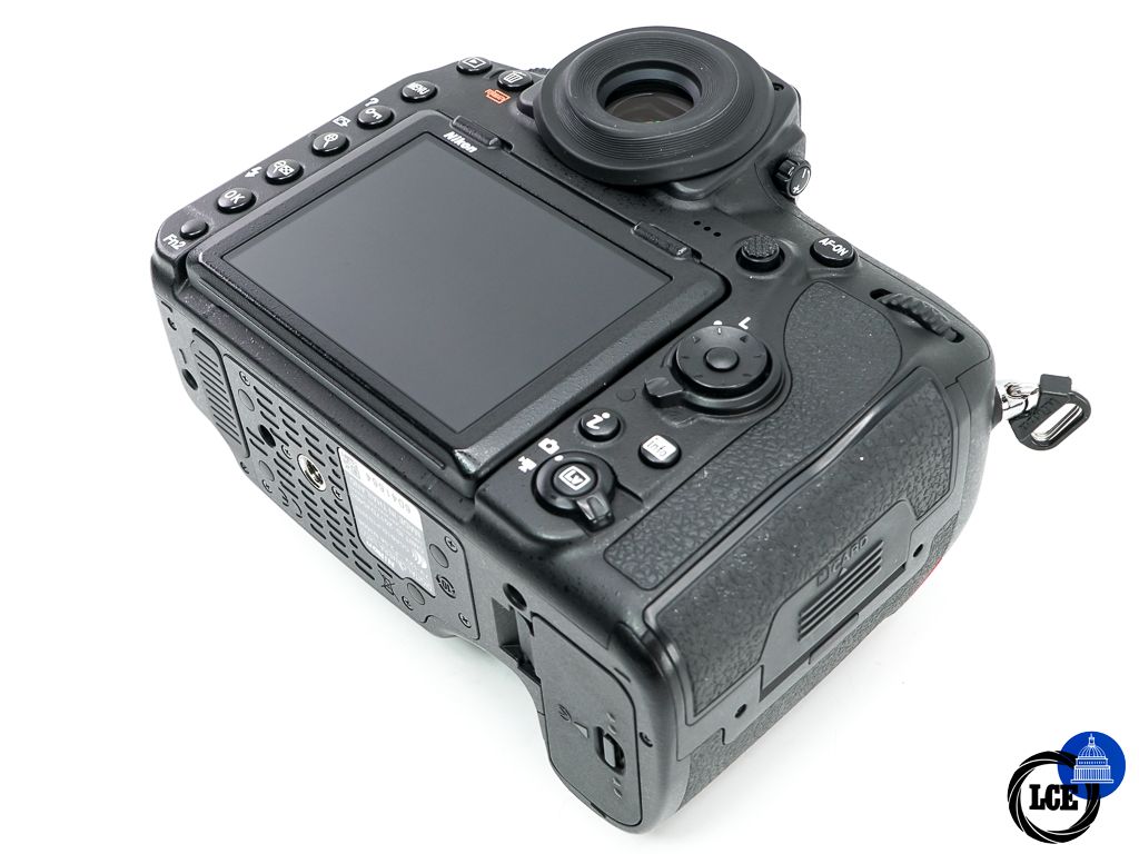 Nikon D850 Body * BOXED / SHUTTER COUNT 4.5K *