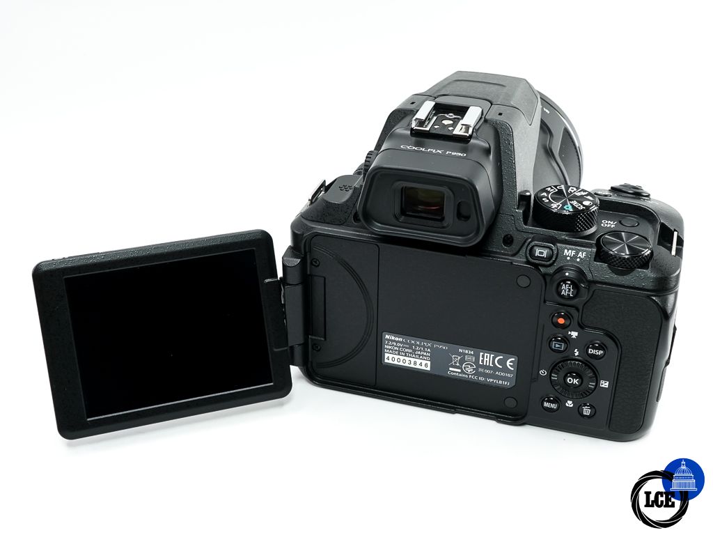 Nikon COOLPIX P950