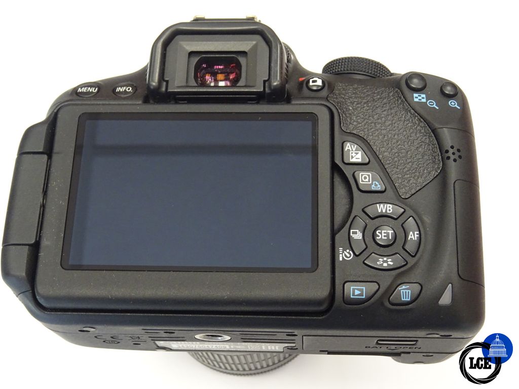 Canon EOS 700D + 18-55mm
