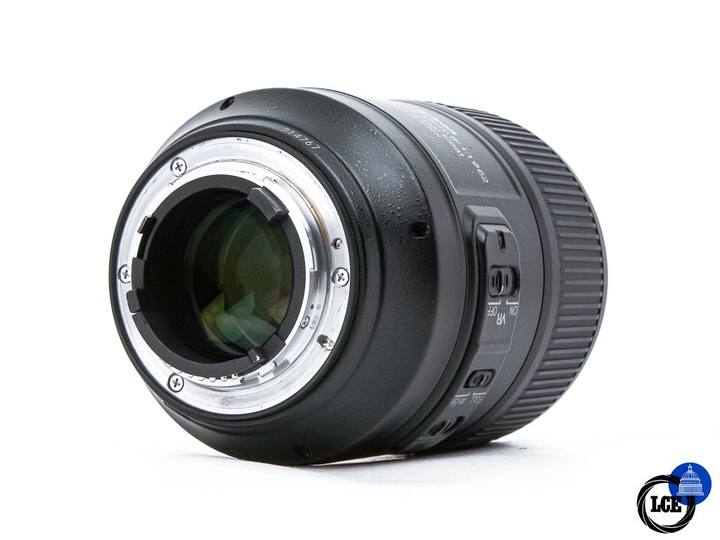 Nikon AF-S 105mm f2.8 G ED VR Macro