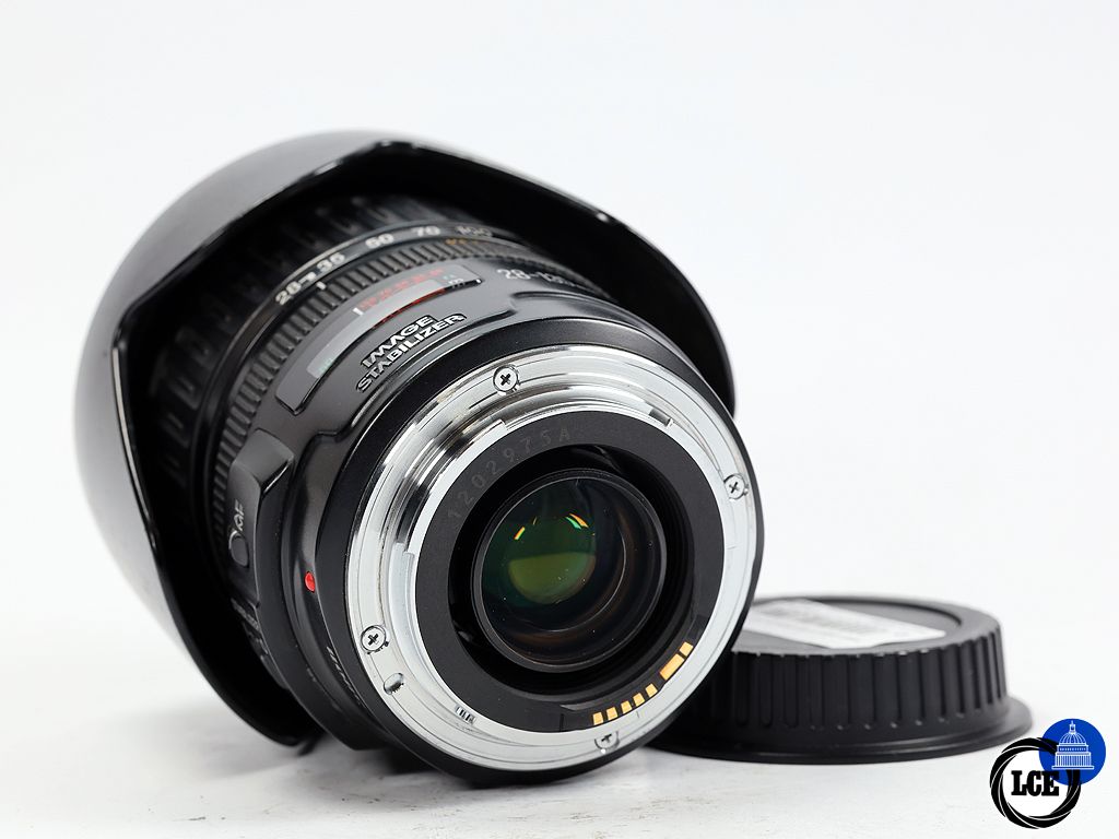Canon EF 28-135mm f/3.5-5.6 IS