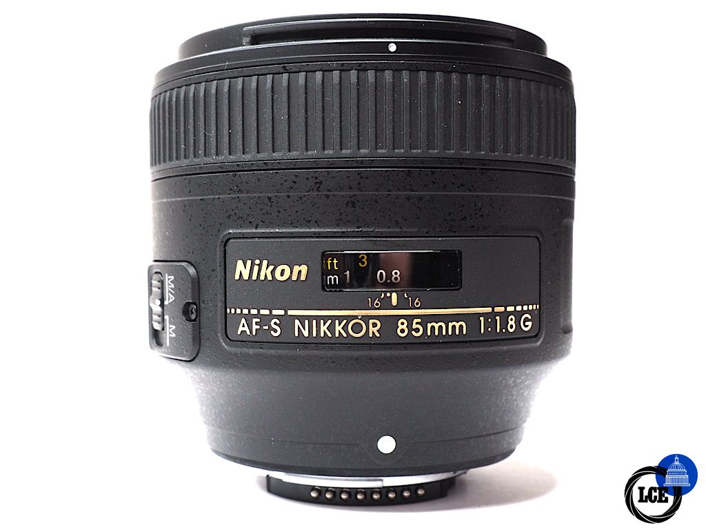 Nikon AF-S 85mm f1.8 G