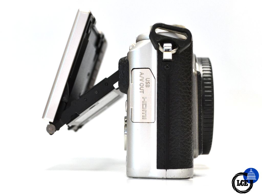 Olympus Pen E-PL8 Silver