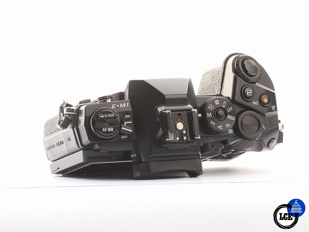 Olympus OM-D E-M1 Body [4*] | 10114330